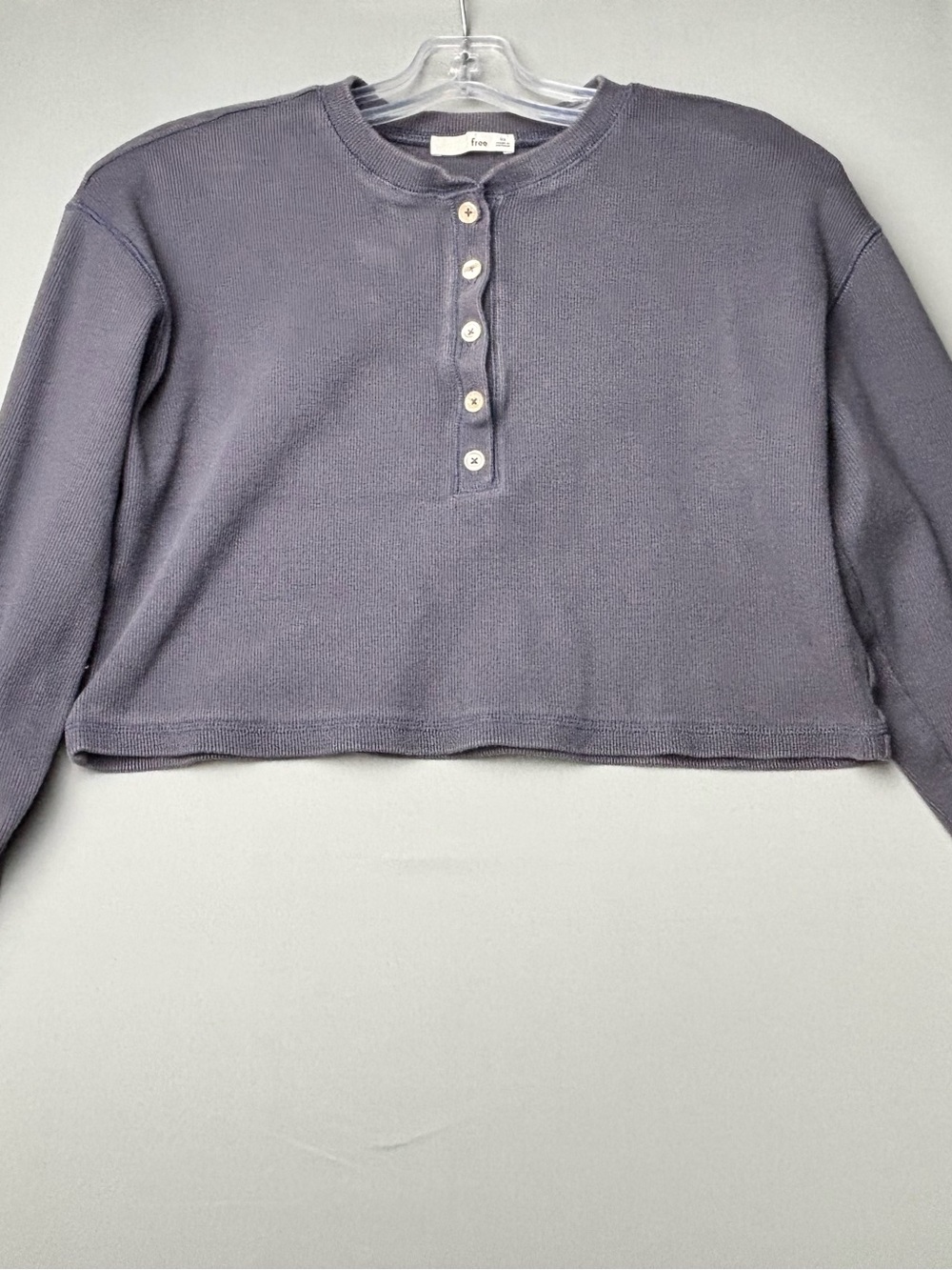 Wilfred cropped henley top in muted blue-gray size small
